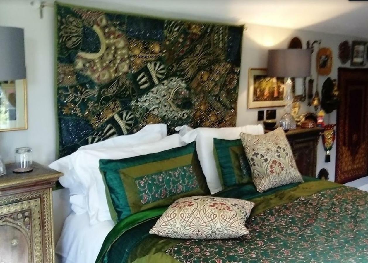 Bed & Breakfast Shoyswell 4*